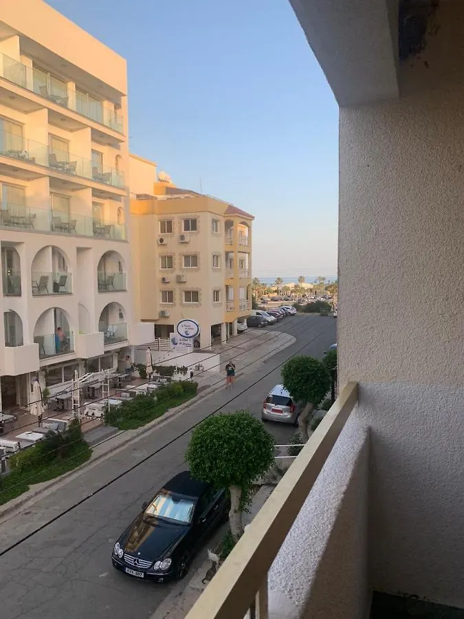 Apartment Green Nondas Hill A Larnaca Cyprus
